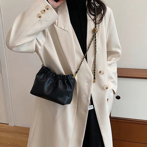 Dauvélia / Chain Shoulder Bag