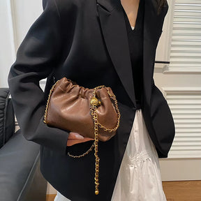 Dauvélia / Chain Shoulder Bag