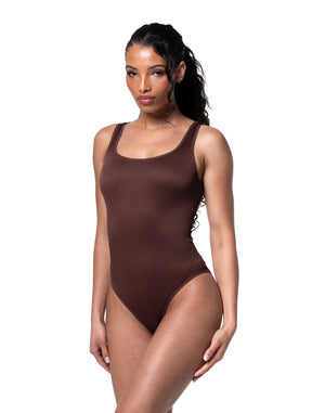 Form-fitting, ribbed shapewear bodysuit